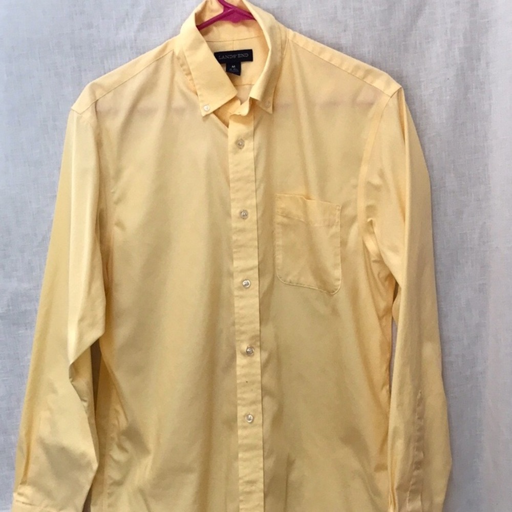 Lands’ End Men’s Light Yellow Button Down Shirt